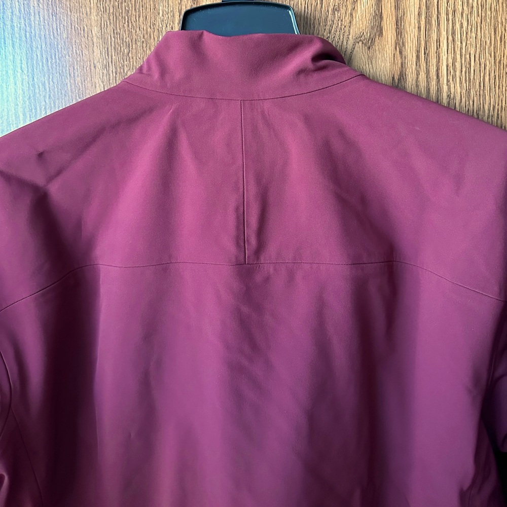 Men’s lululemon Cross Chill Relaxed-Fit Jacket Red-Merlot Jacket - Large - Picture 8 of 13